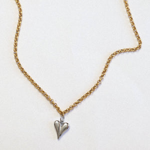 Corazon Necklace