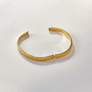 Opera Bangle