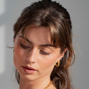 Maya Hoops
