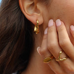 Load image into Gallery viewer, Athena Earrings
