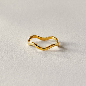 Waved Ring