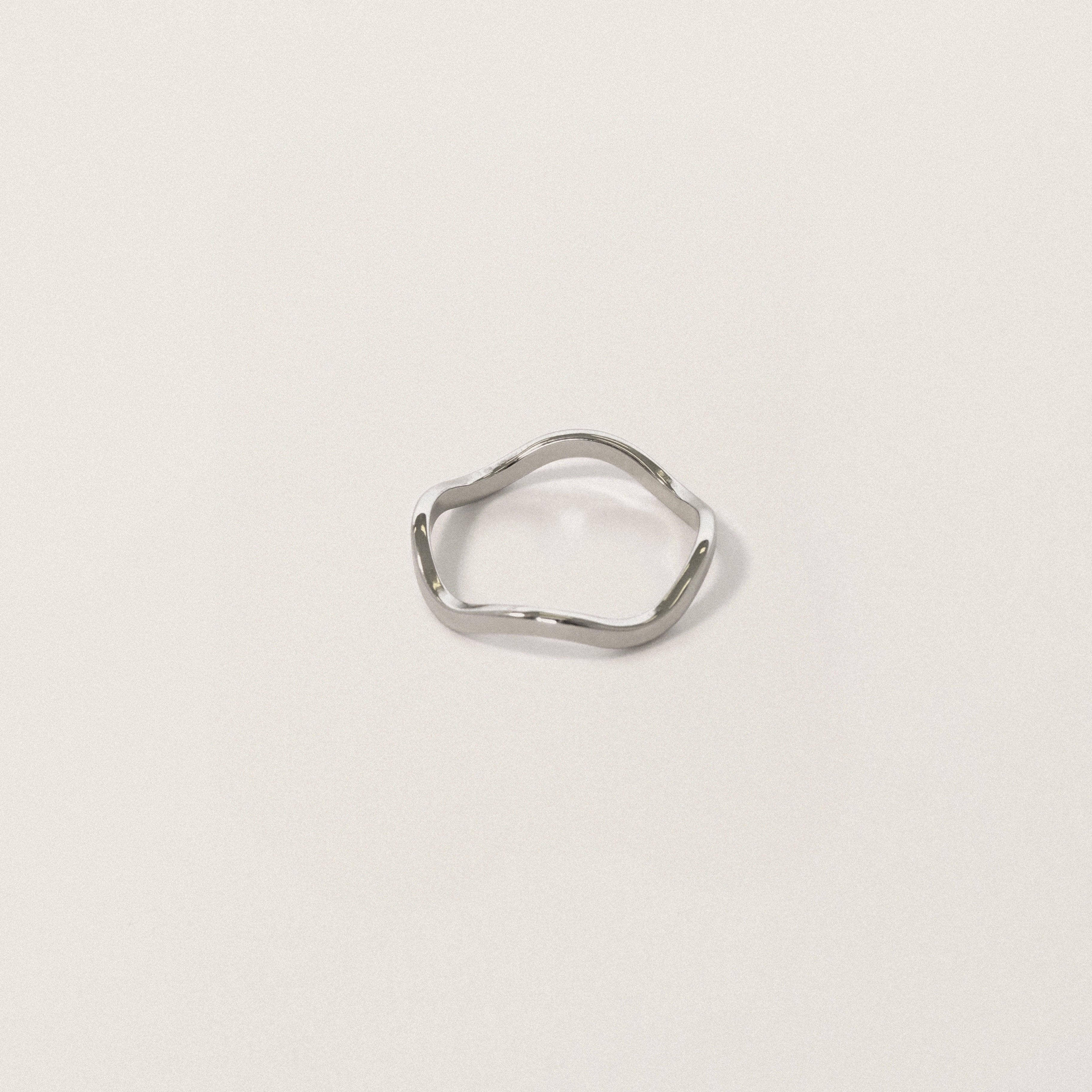 Waved Ring